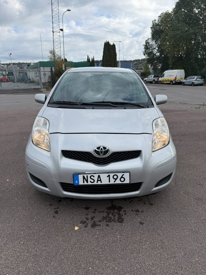 Toyota Yaris 2009, photo 5/16