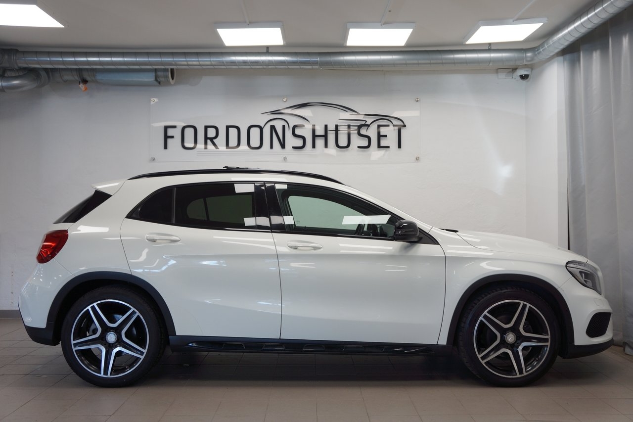 Mercedes-Benz GLA 200 7G-DCT AMG-LINE 2015, photo 3/10