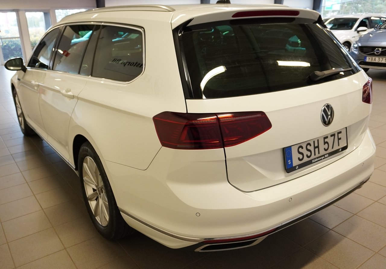 Volkswagen Passat 2022, bild 4/10