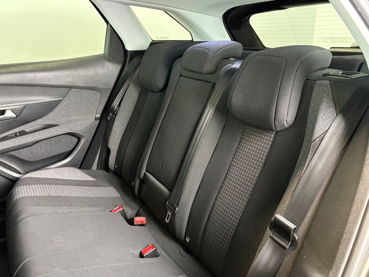 Peugeot 3008 Active 131hk AUT 2017, bild 7/10