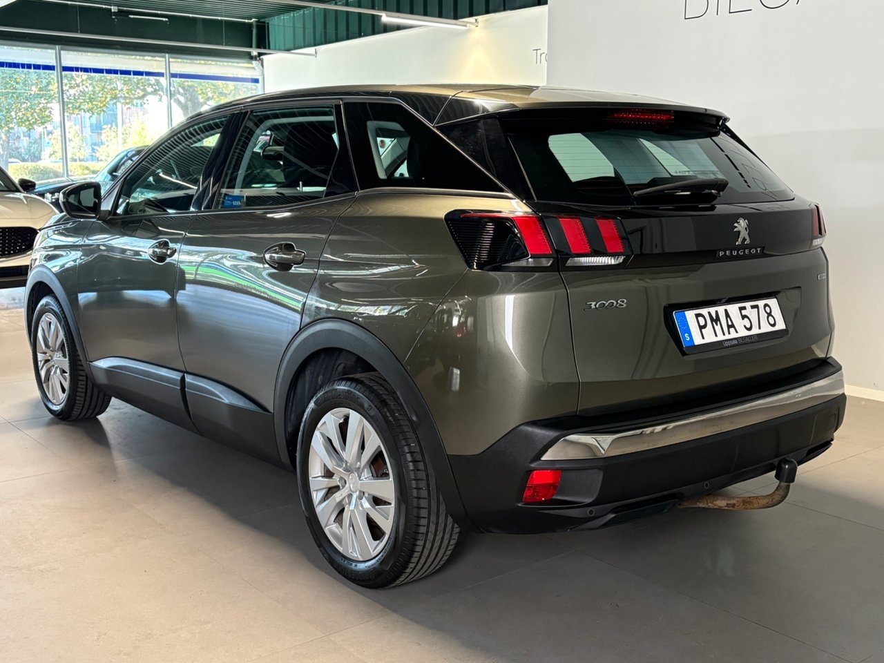 Peugeot 3008 Active 131hk AUT 2017, bild 4/10