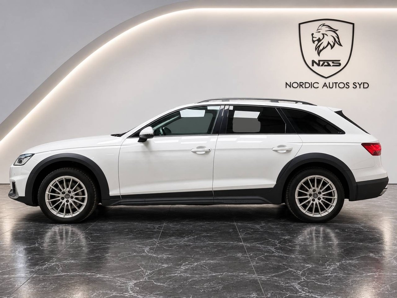 Audi A4 allroad Allroad Quattro / 40 TDI 2020, bild 3/21