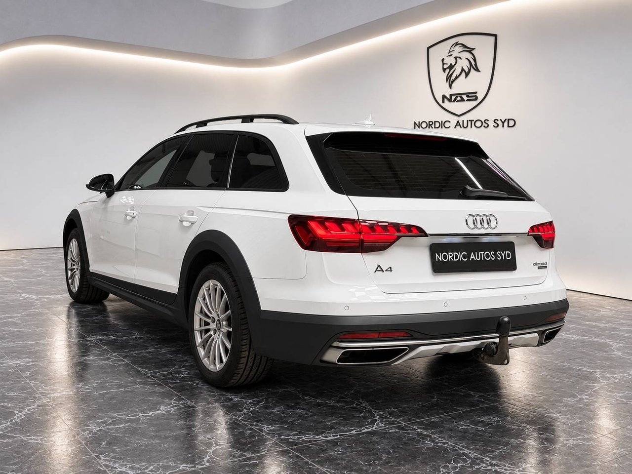 Audi A4 allroad Allroad Quattro / 40 TDI 2020, bild 4/21