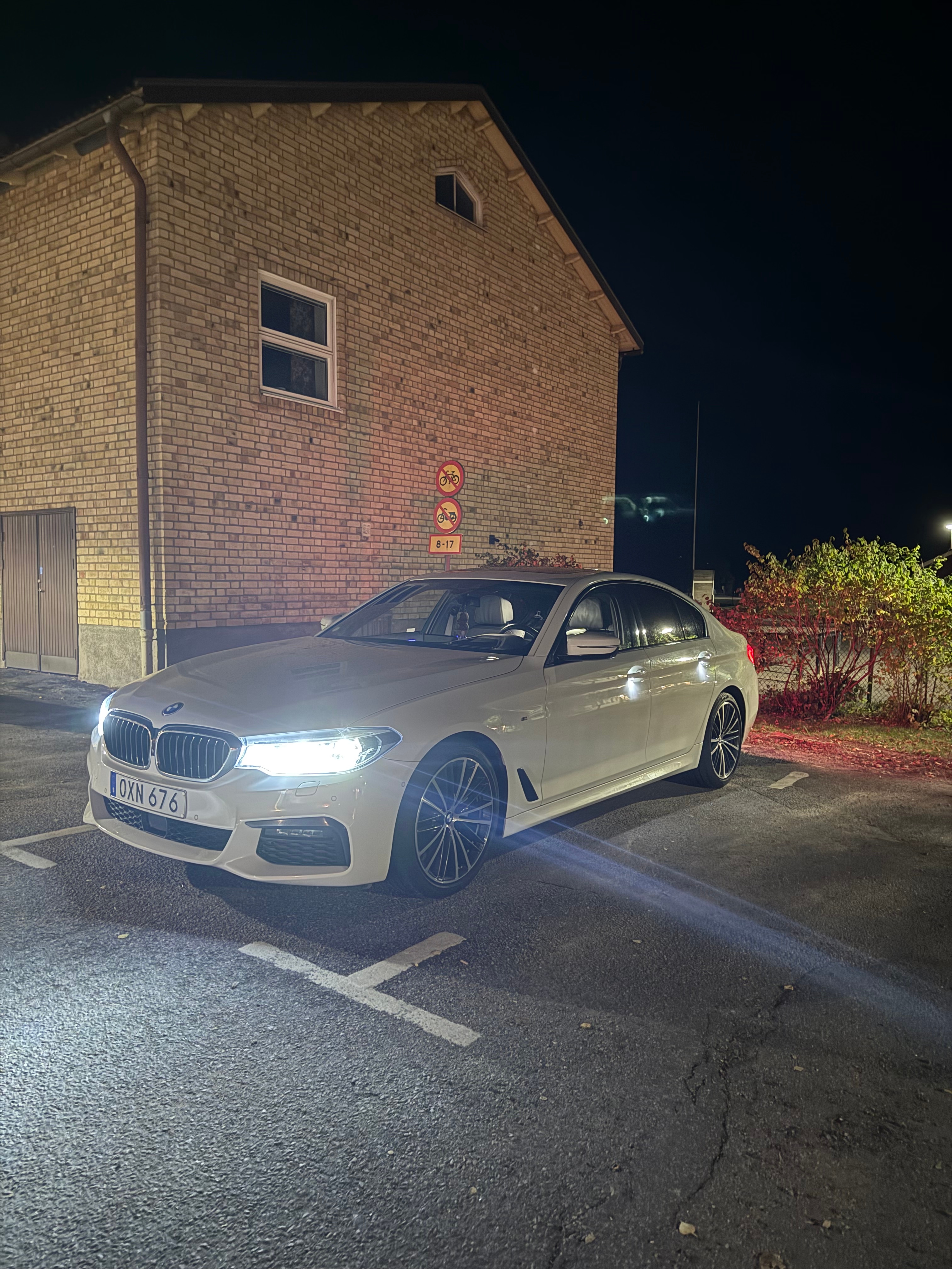 BMW 520 d xDrive Sedan Steptronic 2019, bild 6/7