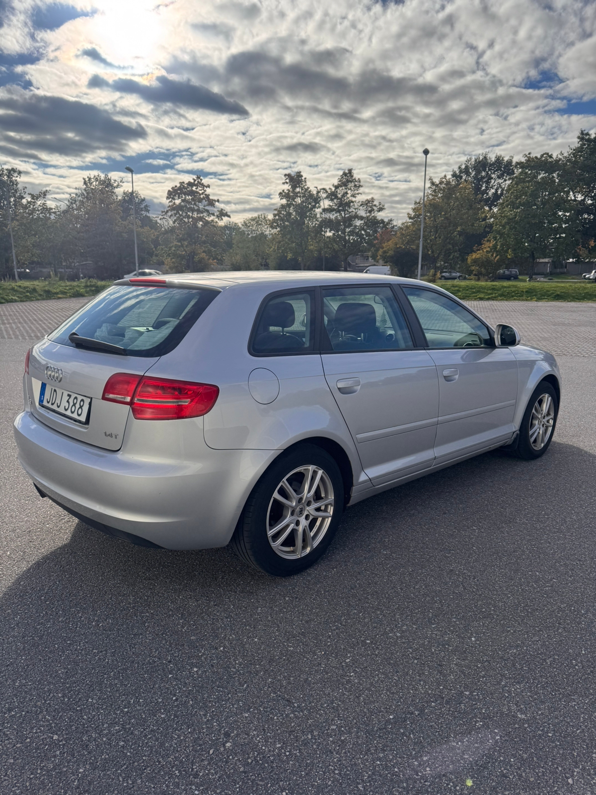 Audi A3 Sportback 1.4 TFSI Manuell 2009, bild 4/8