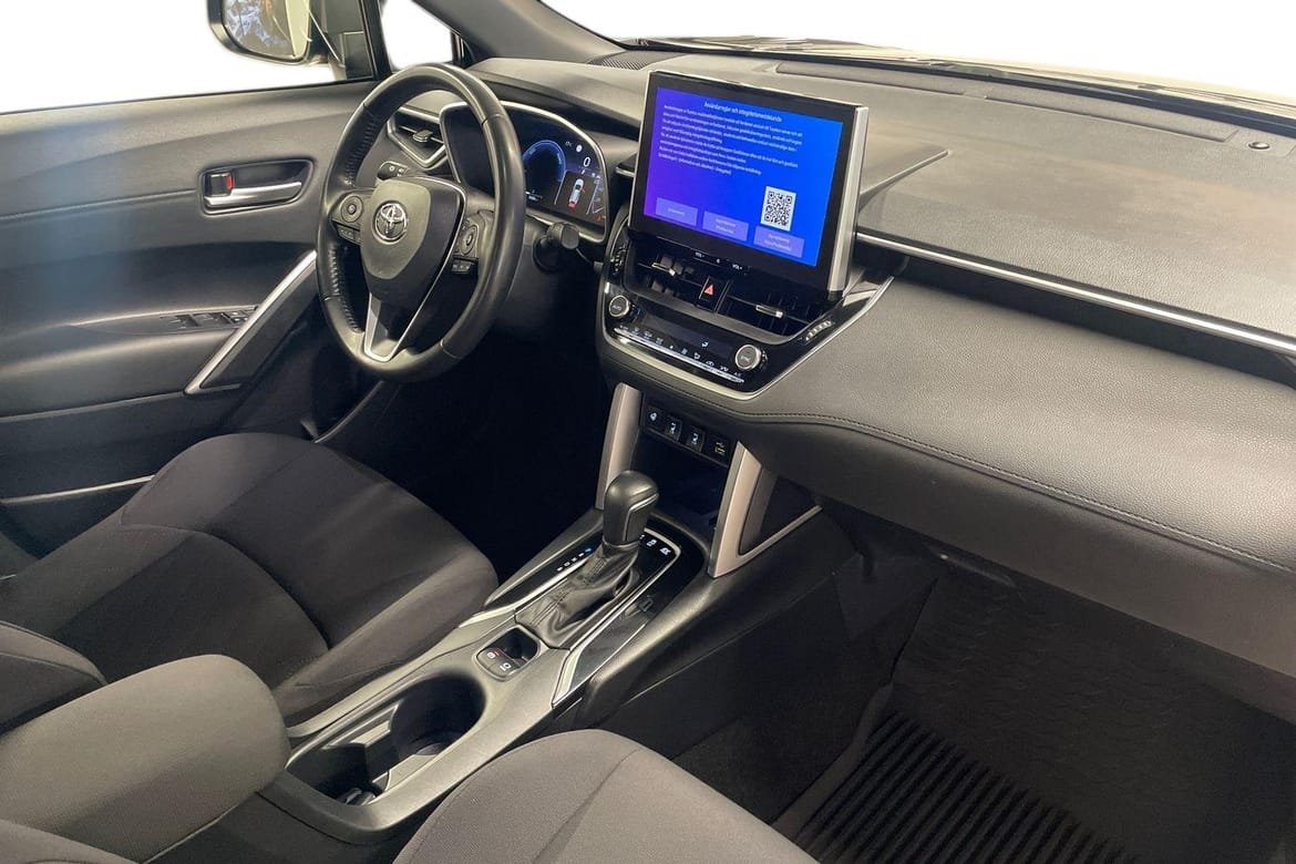 Toyota Corolla Cross 2023, bild 7/10