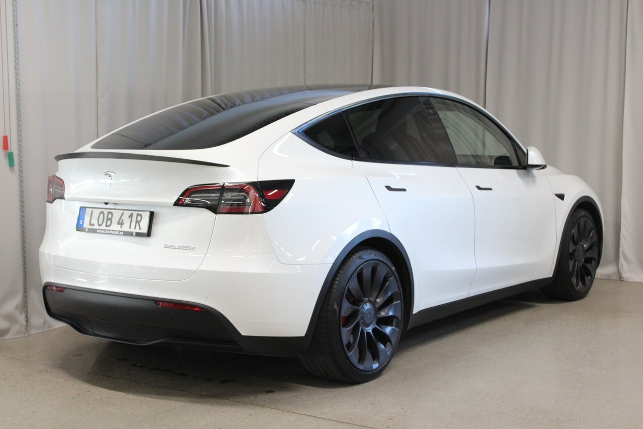 Tesla Model Y 2022, bild 2/10