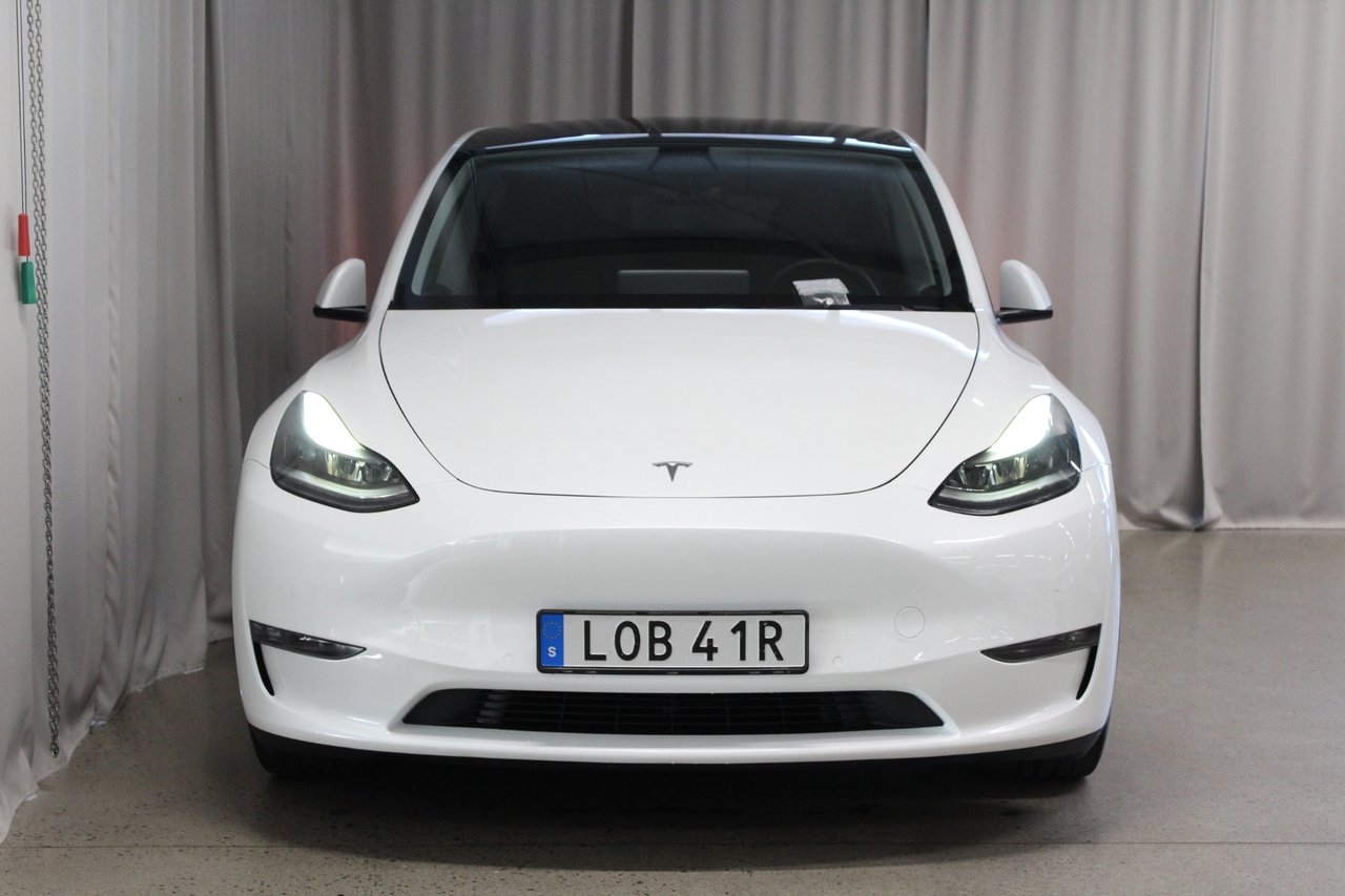 Tesla Model Y 2022, bild 4/10