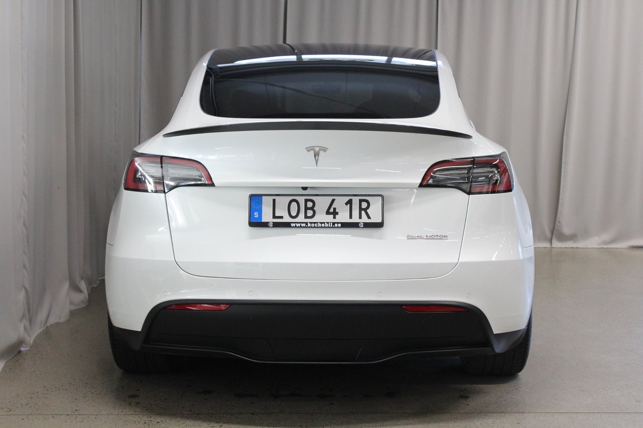 Tesla Model Y 2022, bild 7/10