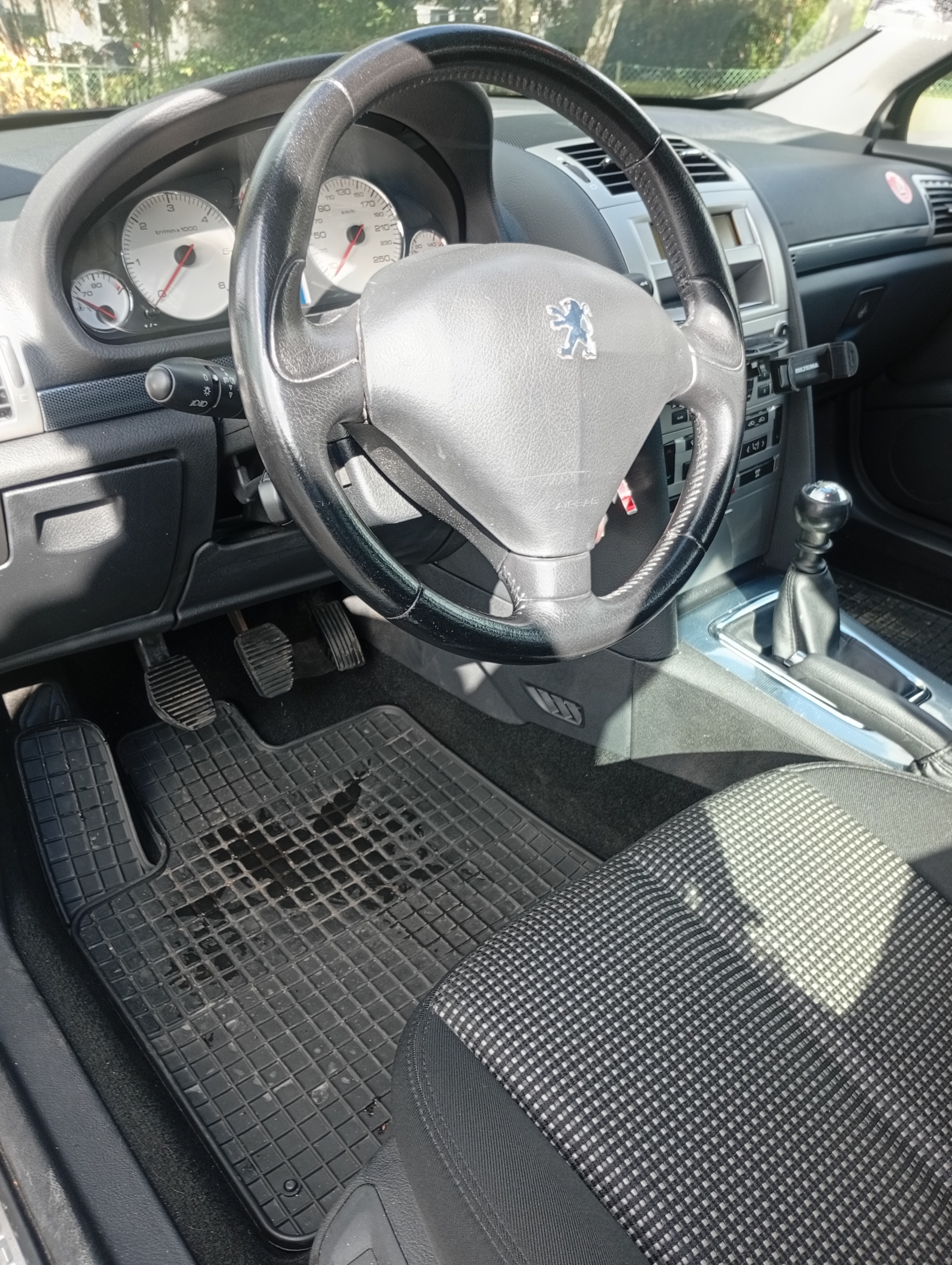 Peugeot 407 2.0 HDi Manuell 2007, bild 6/10
