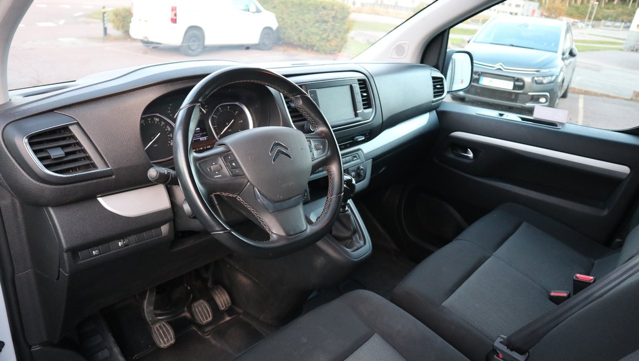 Citroen Jumpy 2023, photo 3/10