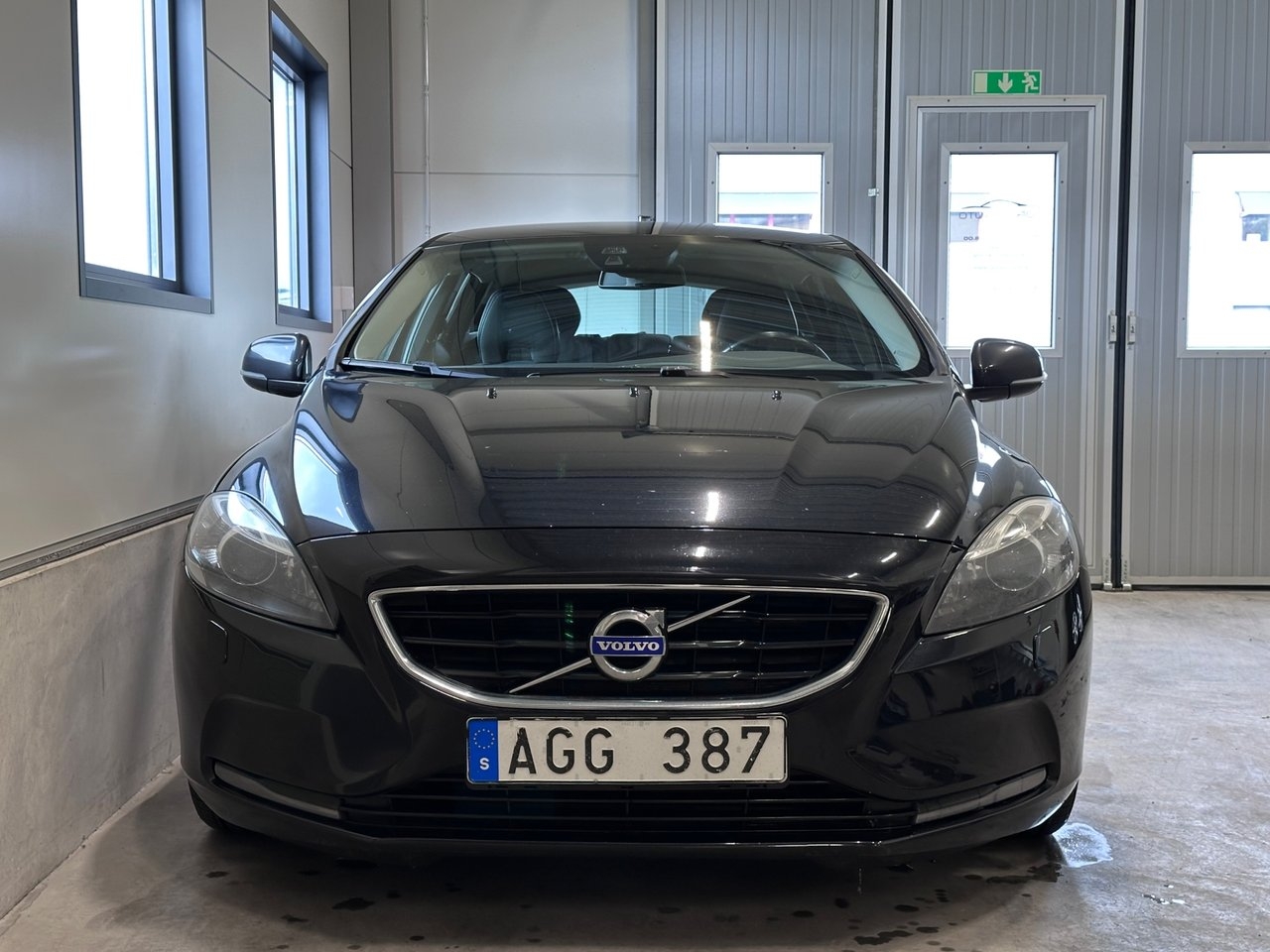 Volvo V40 2014, photo 2/10