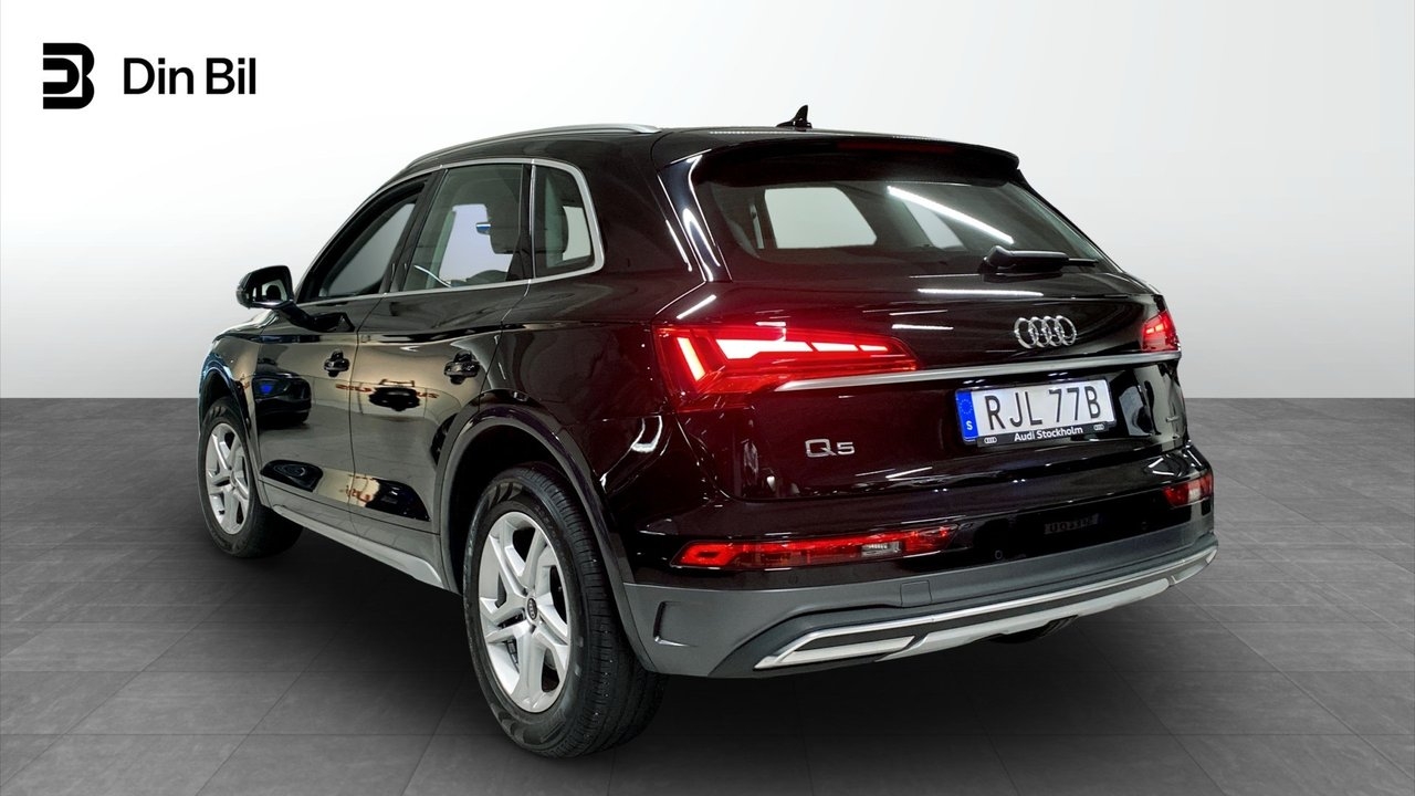 Audi Q5 2024, photo 3/10