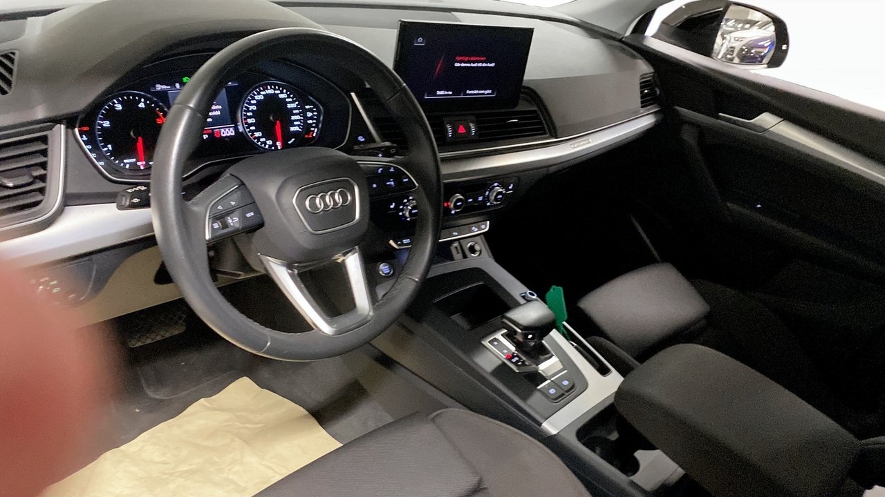 Audi Q5 2024, photo 7/10