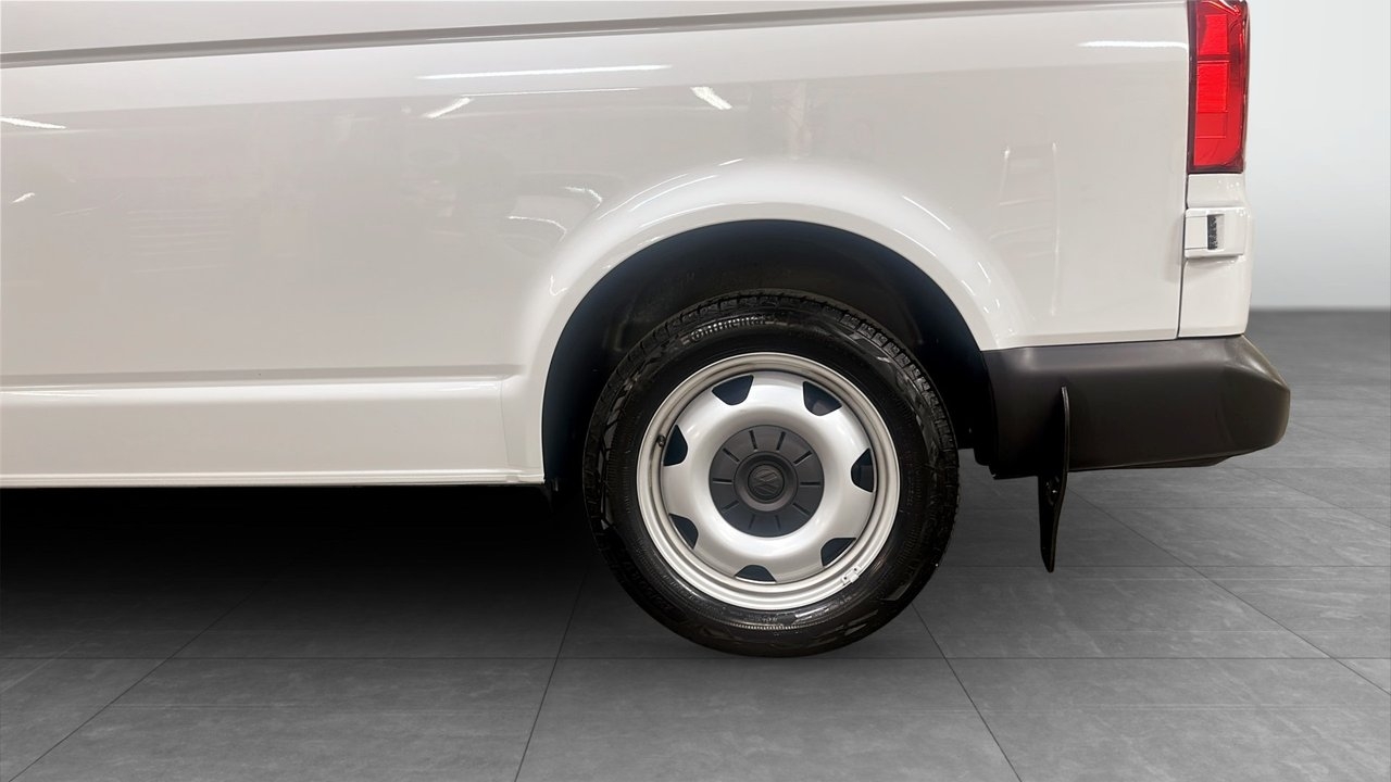 Volkswagen Caravelle 2024, bild 6/10
