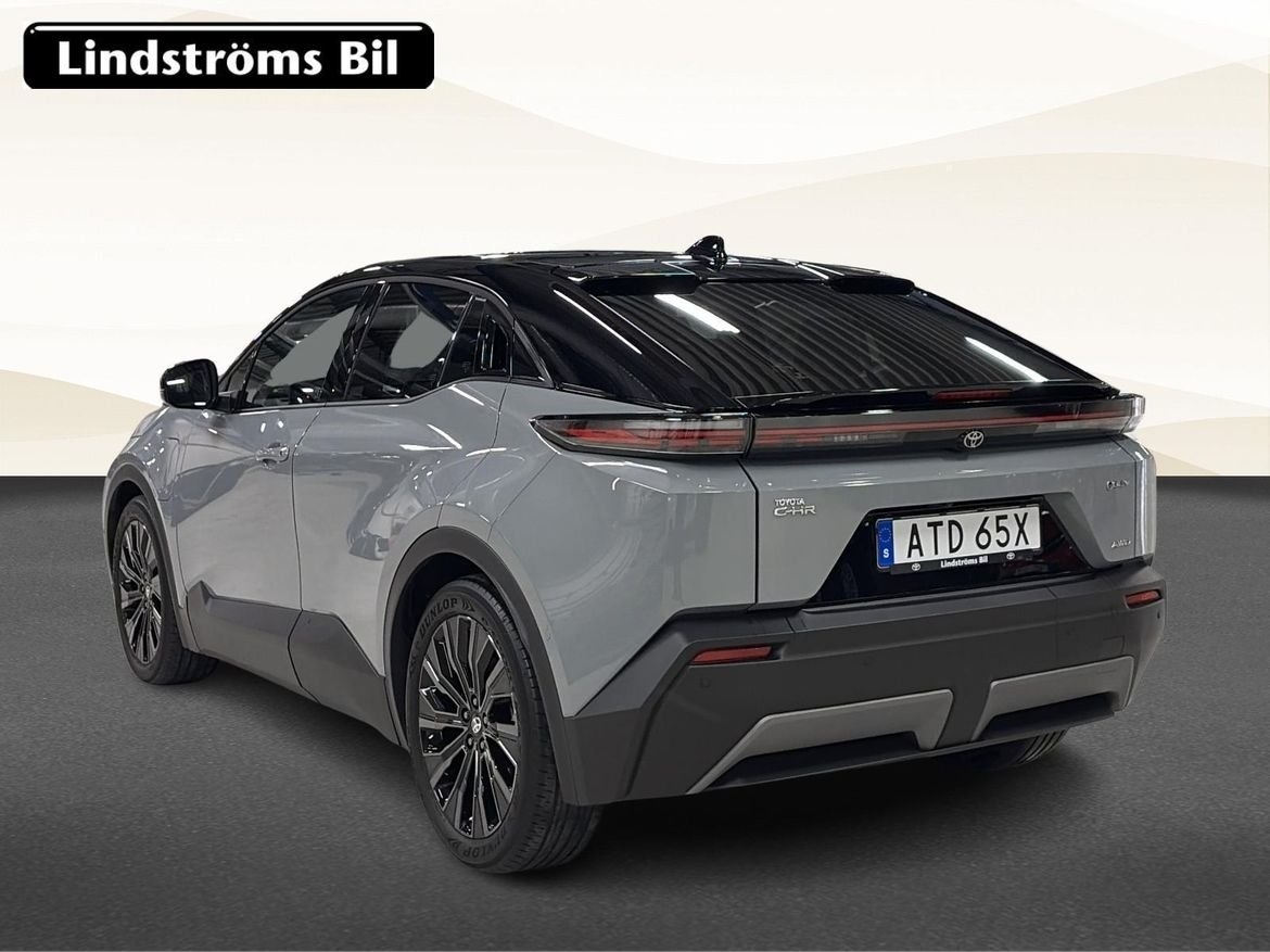 Toyota C-HR Executive AWD Moms Vhjul 2026, bild 4/24