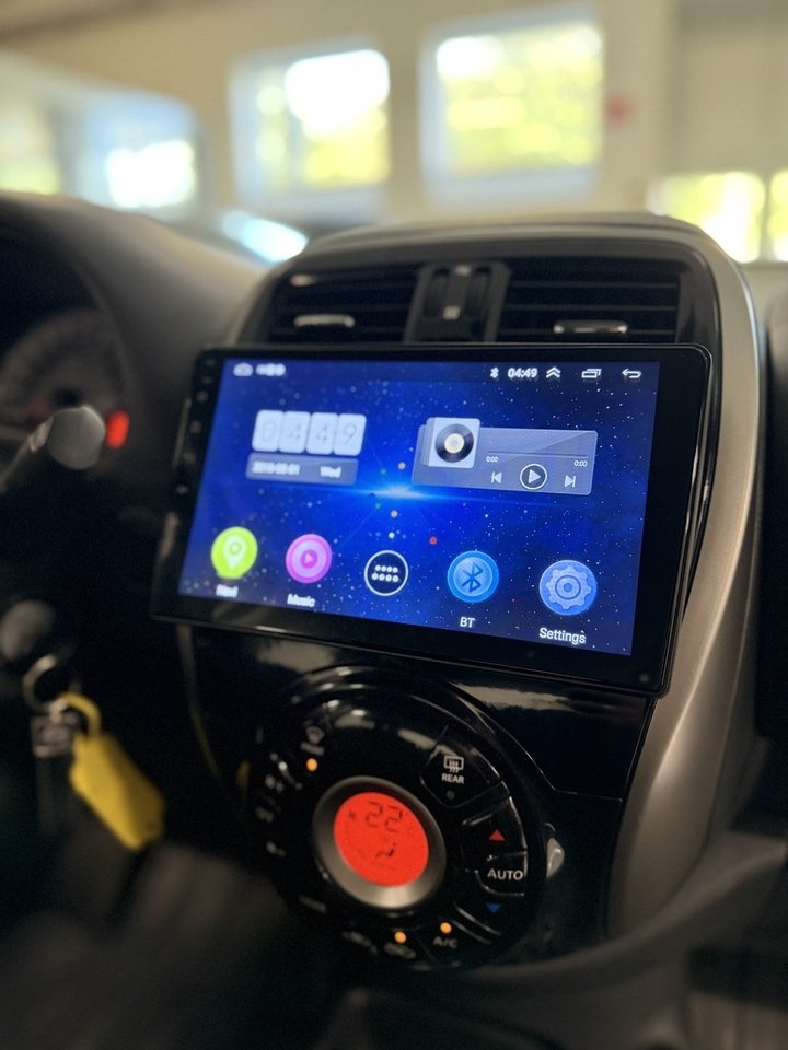 Nissan Micra 2015, bild 6/10