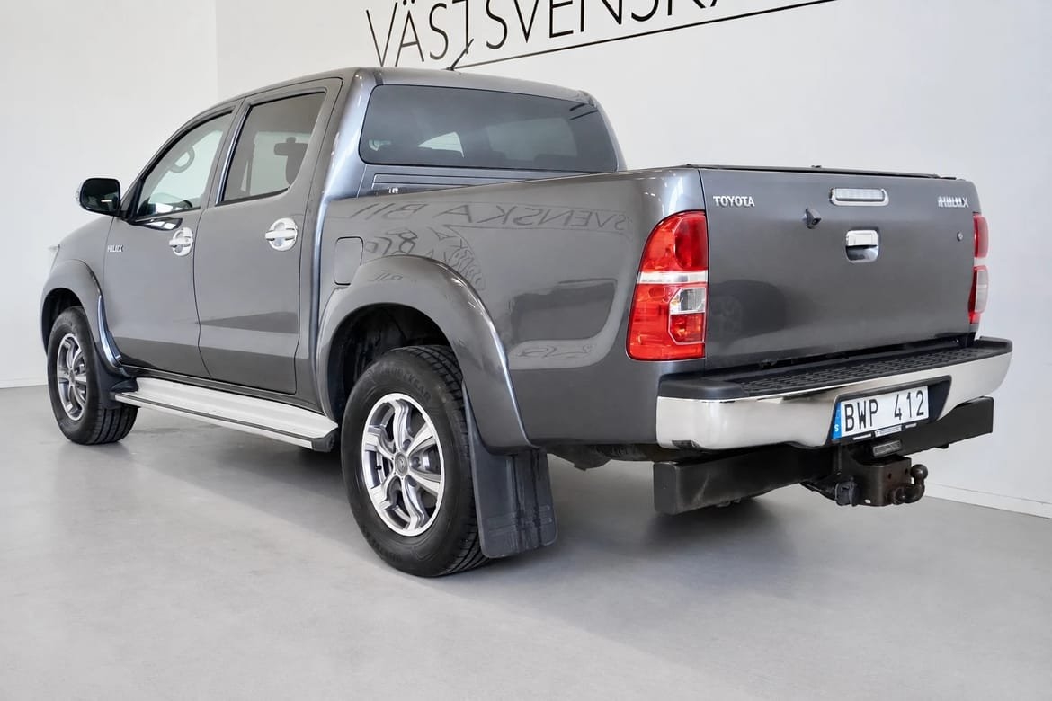 Toyota HiLux 2013, bild 7/10