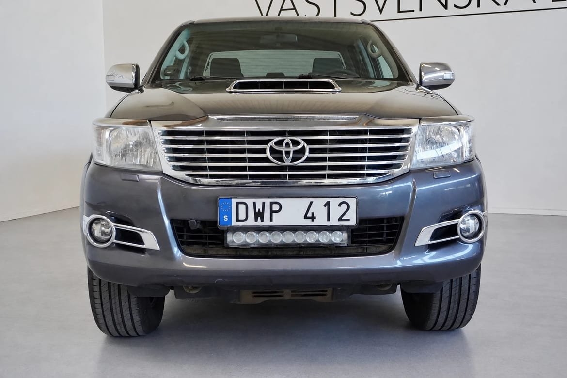 Toyota HiLux 2013, bild 5/10