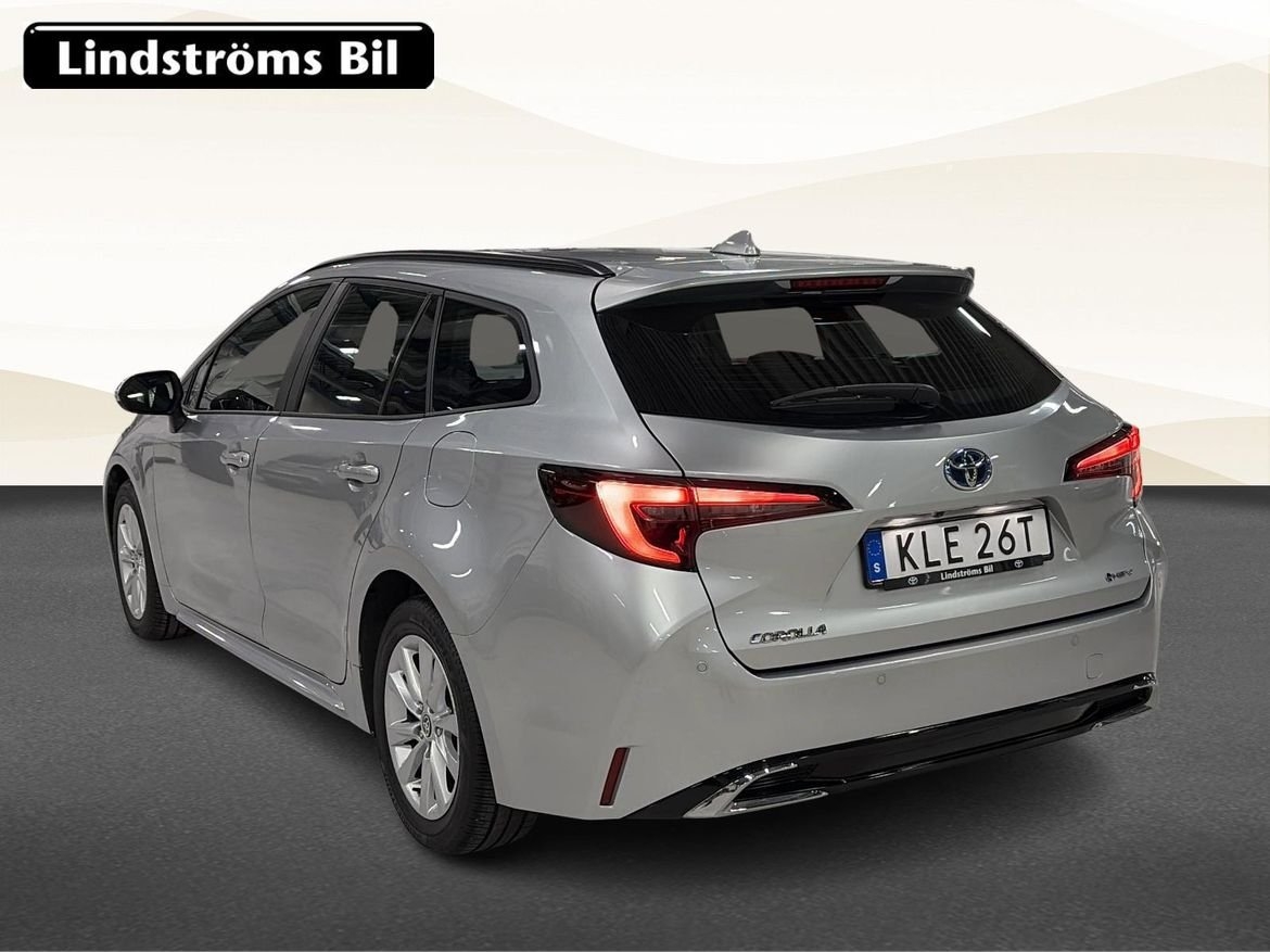 Toyota Corolla 2024, bild 4/10