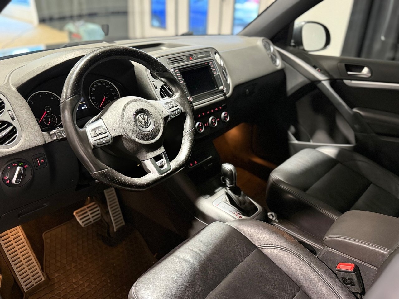 Volkswagen Tiguan 2016, bild 5/10