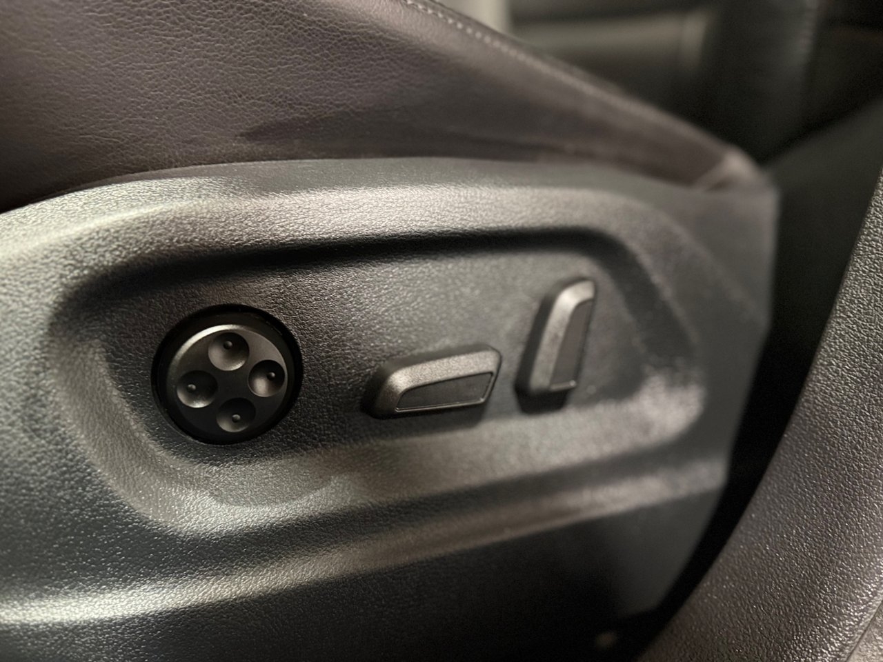 Volkswagen Tiguan 2016, bild 7/10