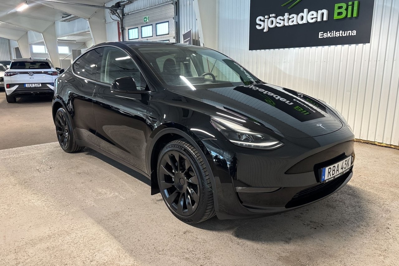 Tesla Model Y 2024, photo 7/10