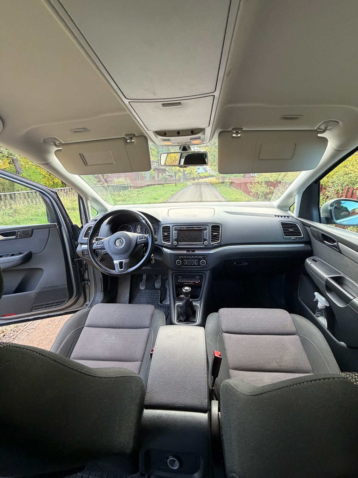Volkswagen Sharan 2012, bild 5/8