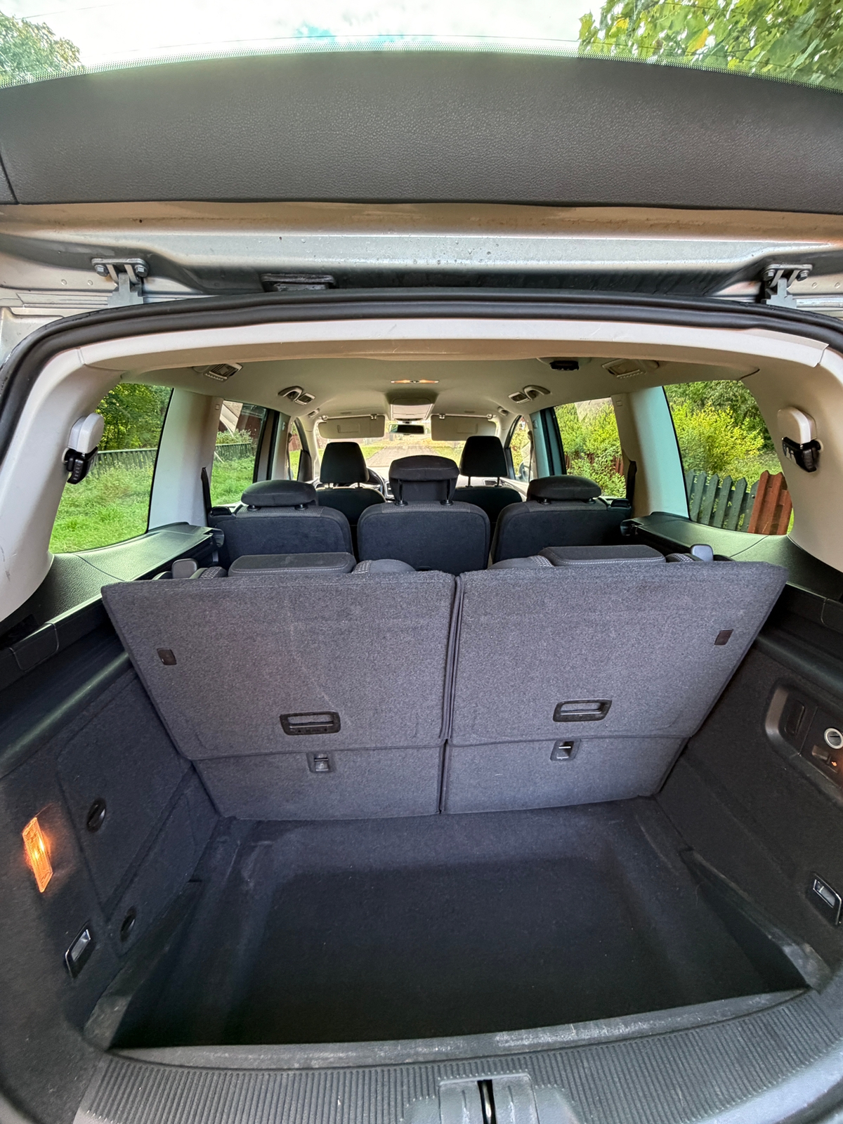Volkswagen Sharan 2012, bild 8/8