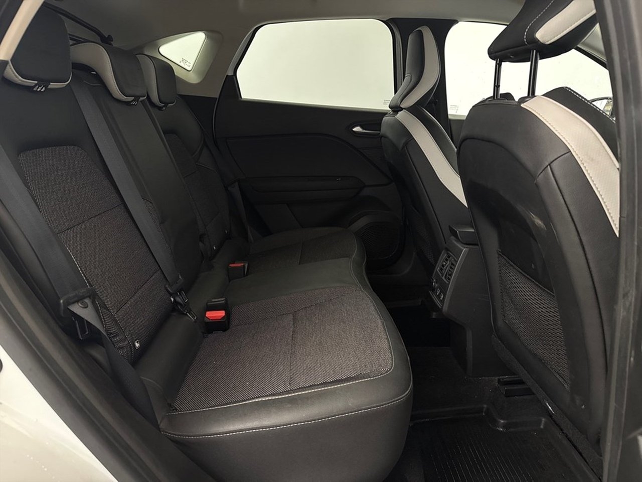 Renault Captur 2022, bild 5/8