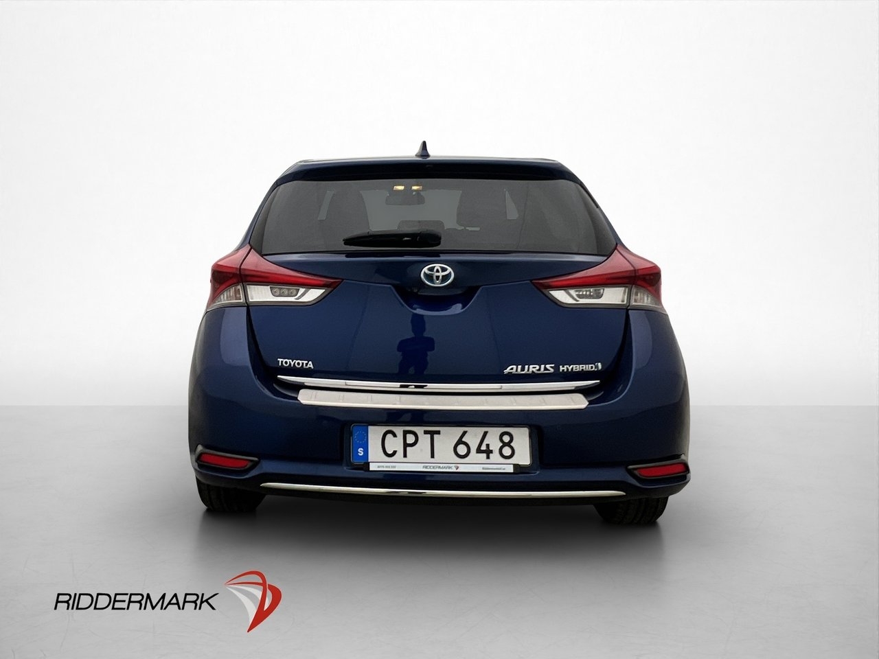 Toyota Auris Hybrid Executive Pano 2015, kuva 6/10