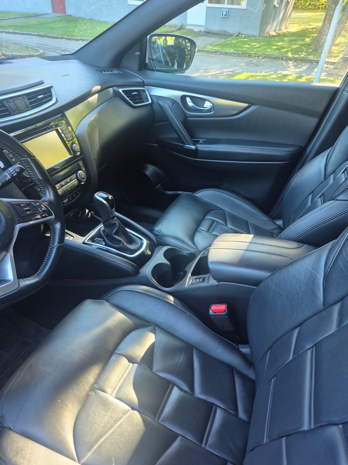 Nissan Qashqai 1.2 DIG-T XTRONIC-CVT 2018, kuva 4/10