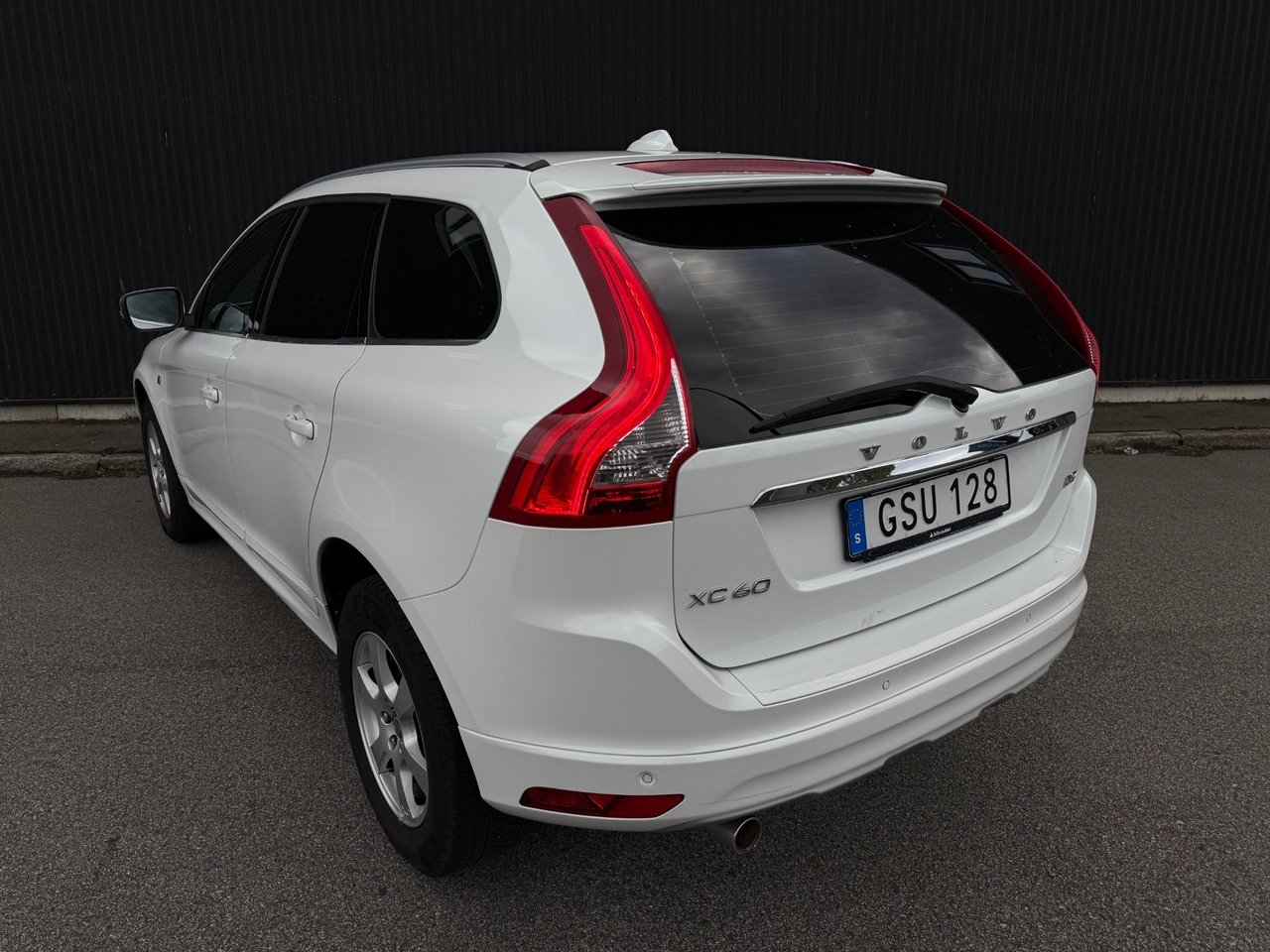 Volvo XC60 2016, bild 2/10