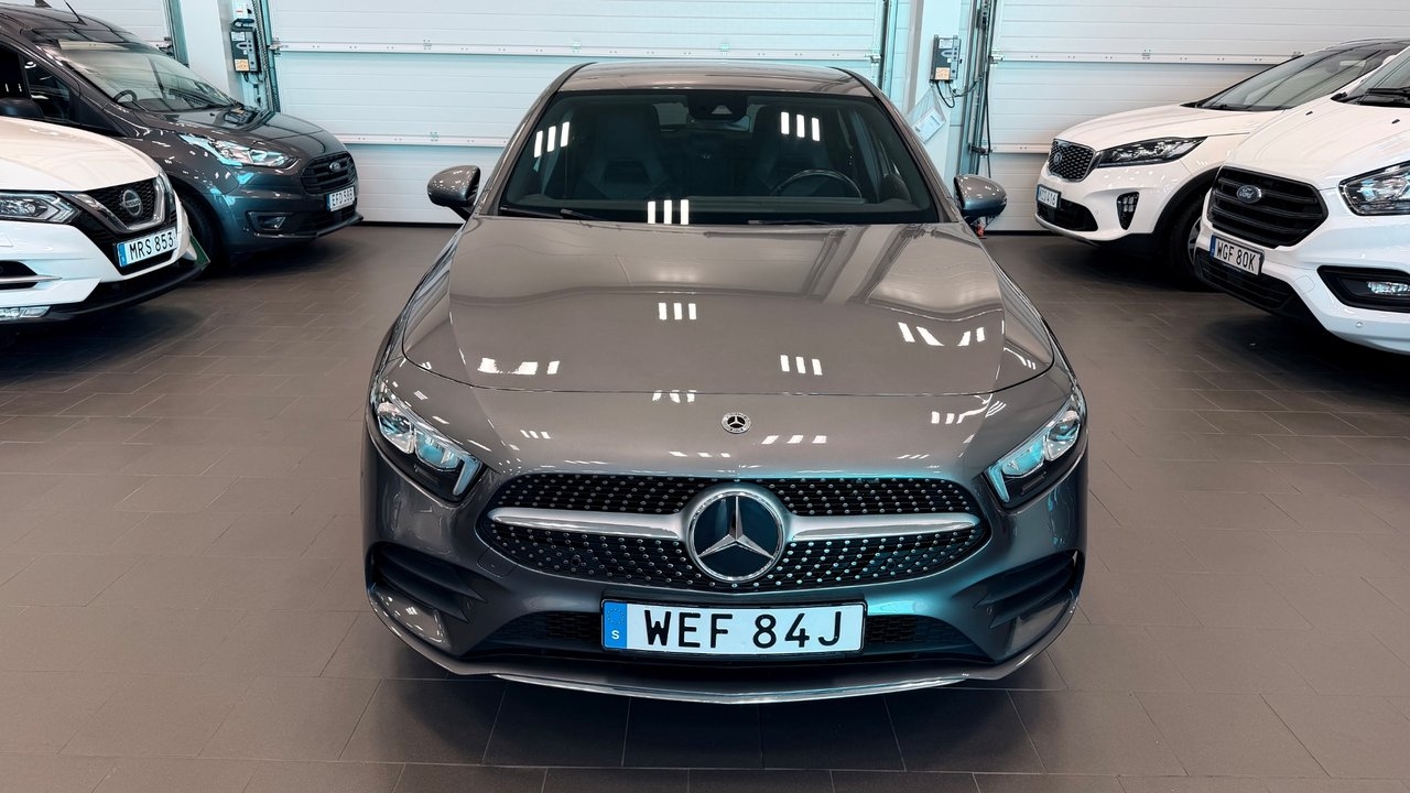 Mercedes-Benz A 250 e AMG 2023, photo 2/10