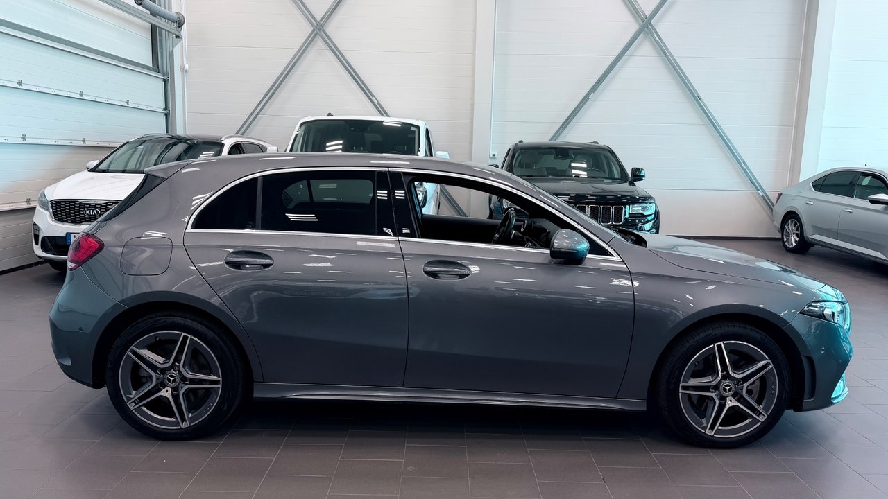 Mercedes-Benz A 250 e AMG 2023, photo 7/10