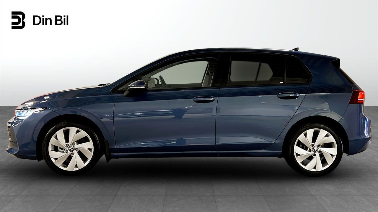Volkswagen Golf 2025, bild 2/10