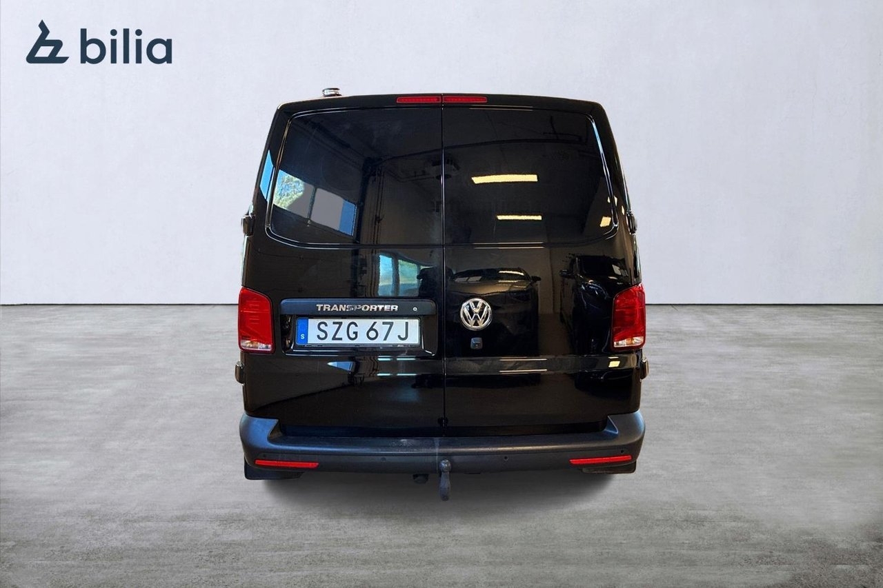 Volkswagen Transporter 2023, photo 6/10