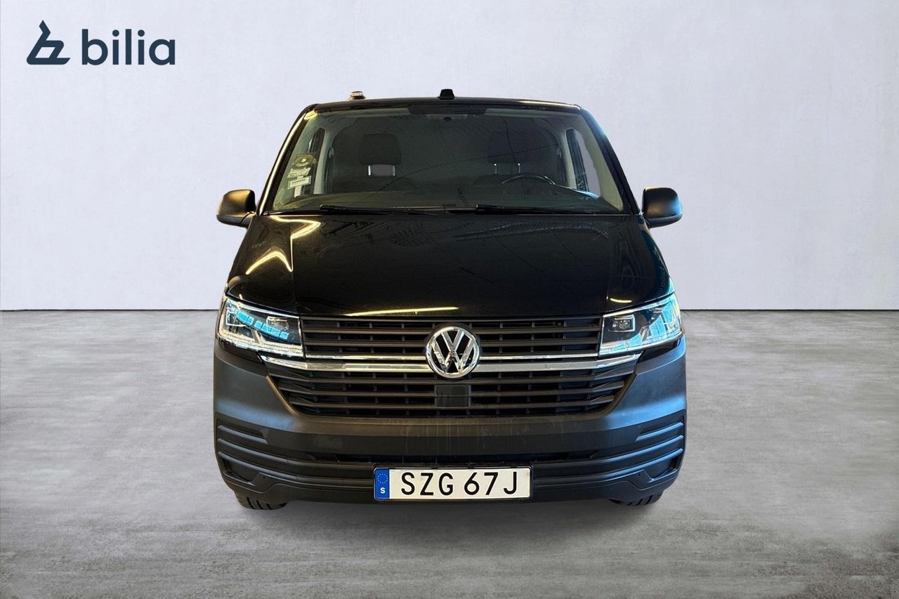 Volkswagen Transporter 2023, photo 2/10