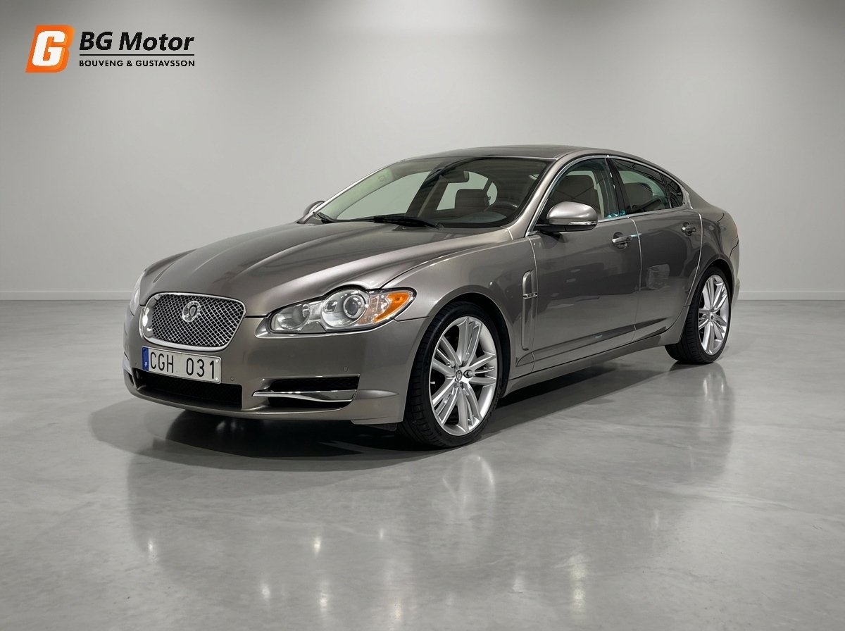 Jaguar XF