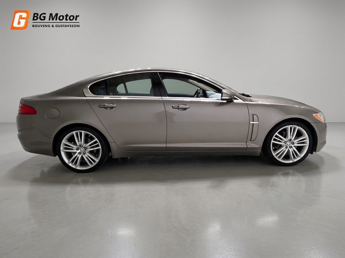 Jaguar XF 2010, bild 4/10