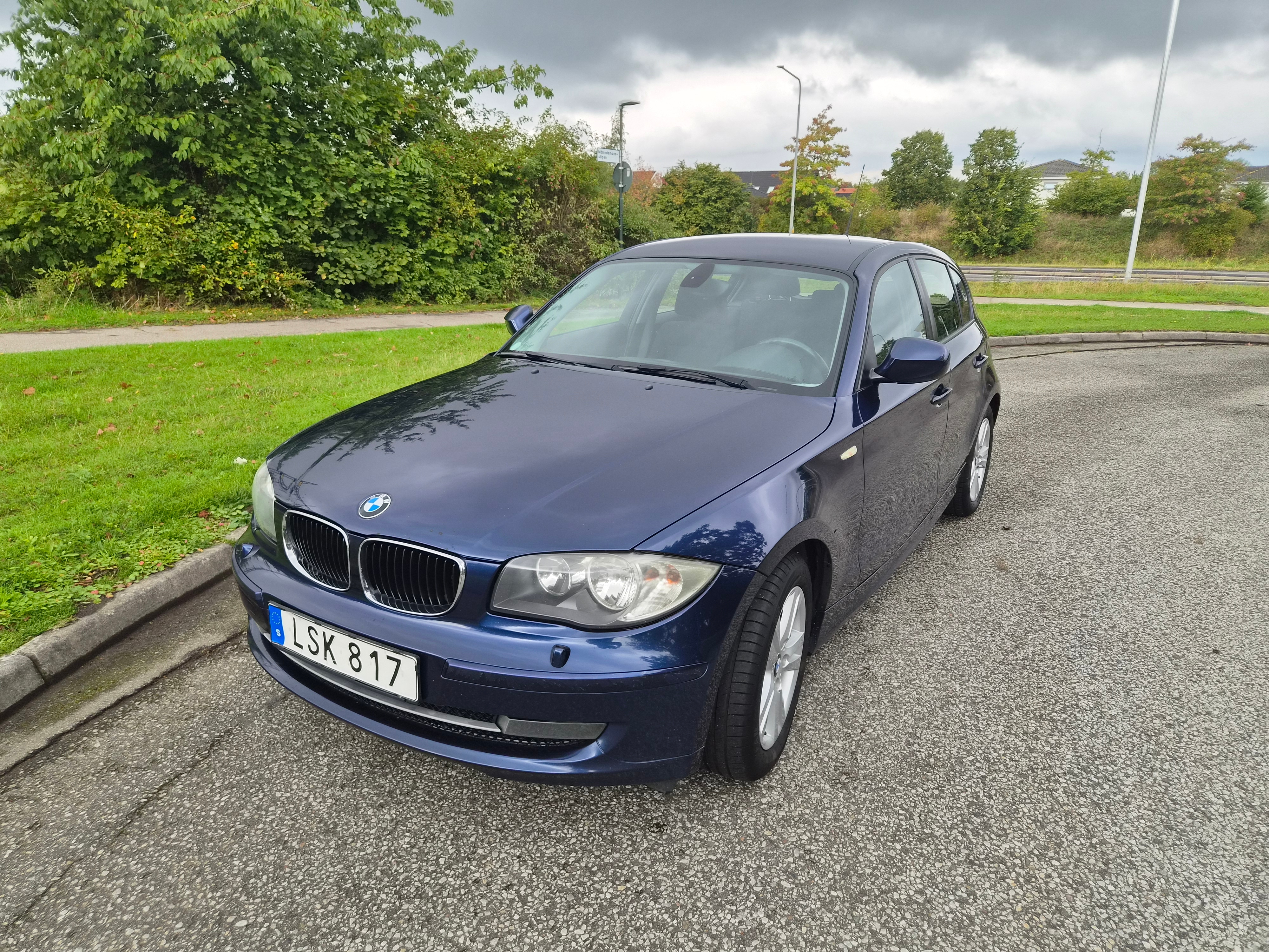 BMW 116 d 5-dörrars Manuell 2011, bild 2/8