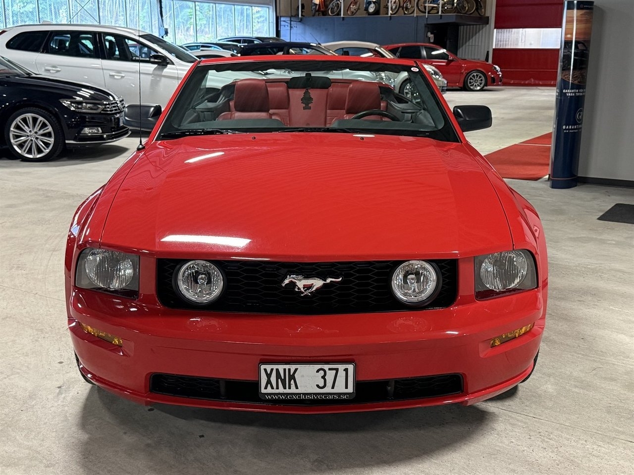 Ford Mustang GT Convertible 304hk 2005, bild 2/10