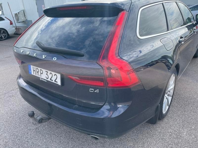 Volvo V90 D4 2019, bild 3/5