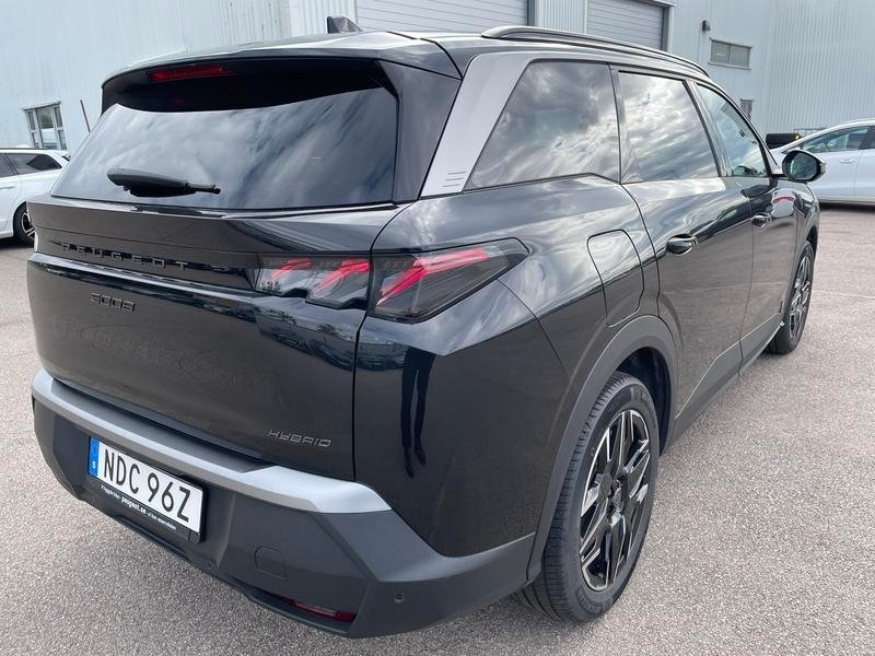 Peugeot 5008 Hybrid 7-SITS 2025, bild 3/5