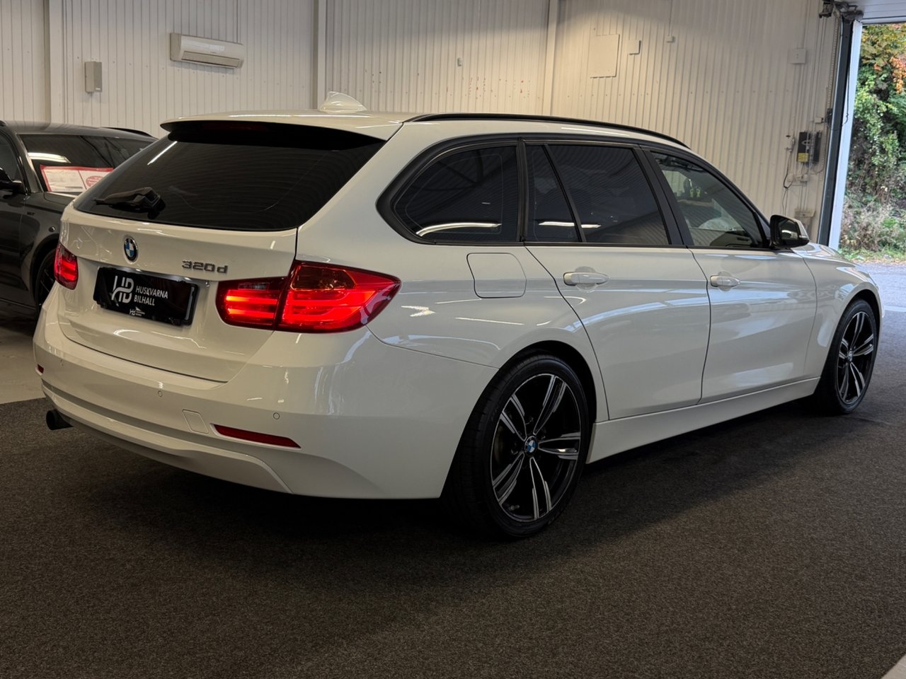 BMW 320 d Touring Steptronic Euro 5 2013, bild 5/10