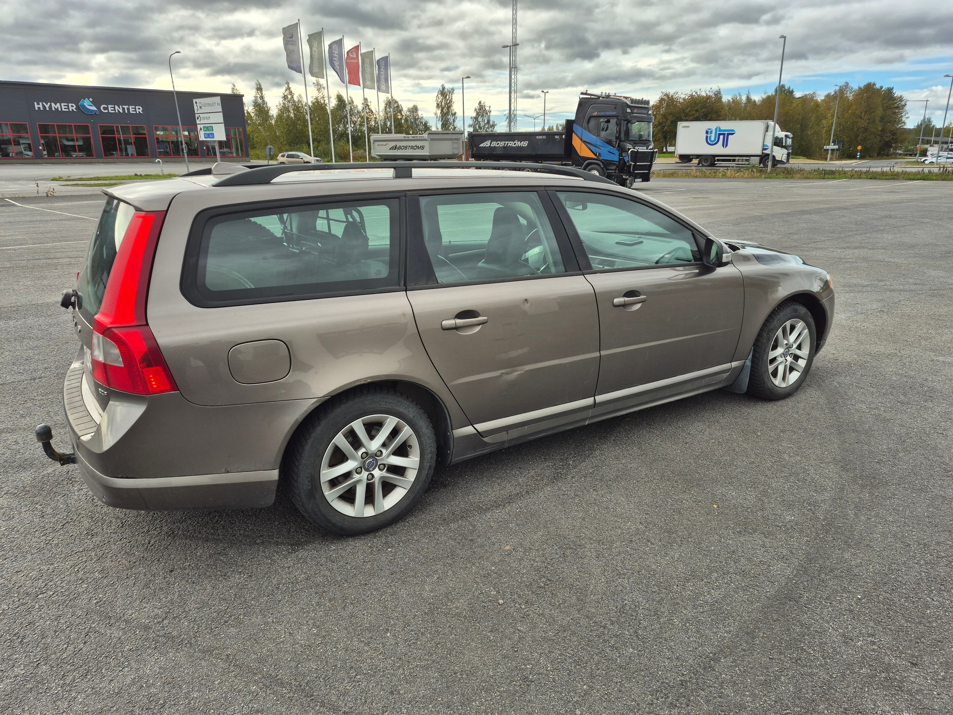 Volvo V70 2.0F Manuell 2009, bild 3/5