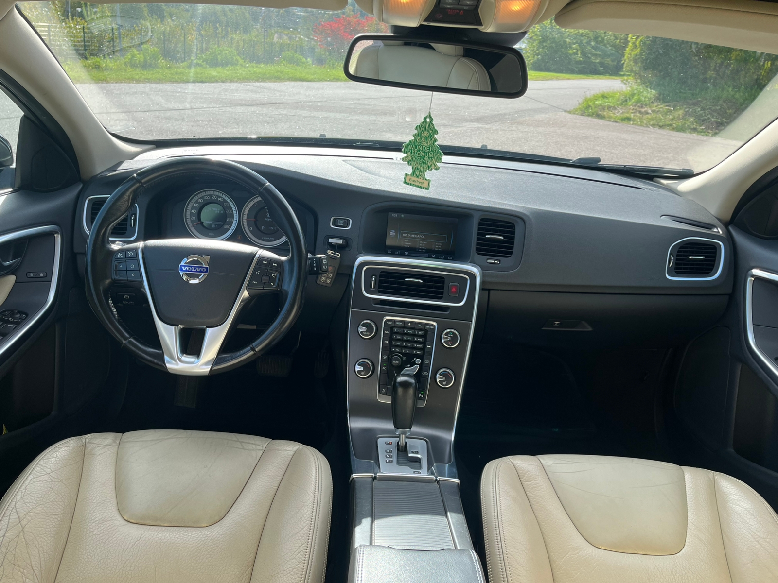 Volvo V60 D5 AWD Geartronic 2011, bild 7/7