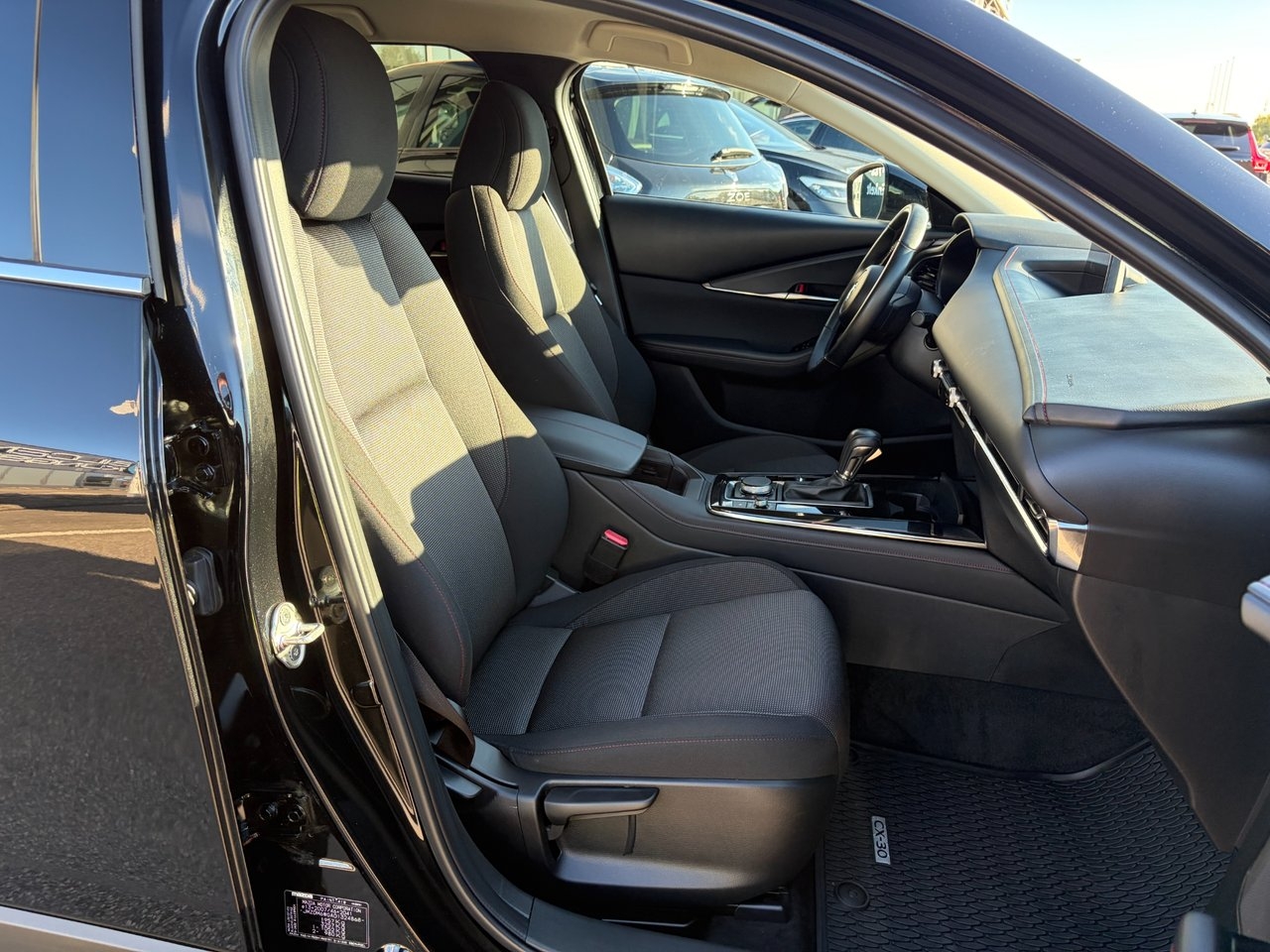 Mazda CX-30 2023, bild 5/10