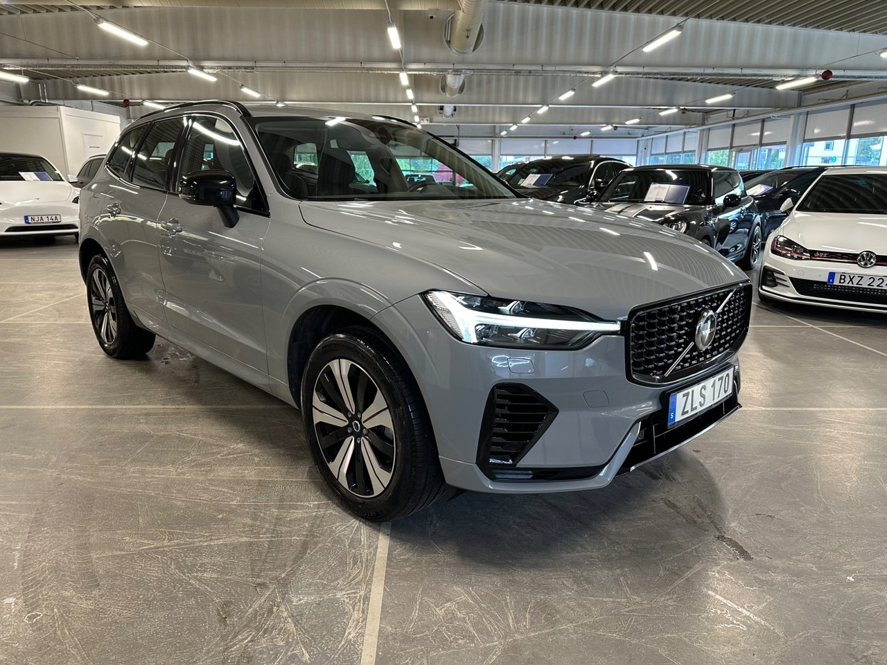 Volvo XC60 2025, bild 2/10