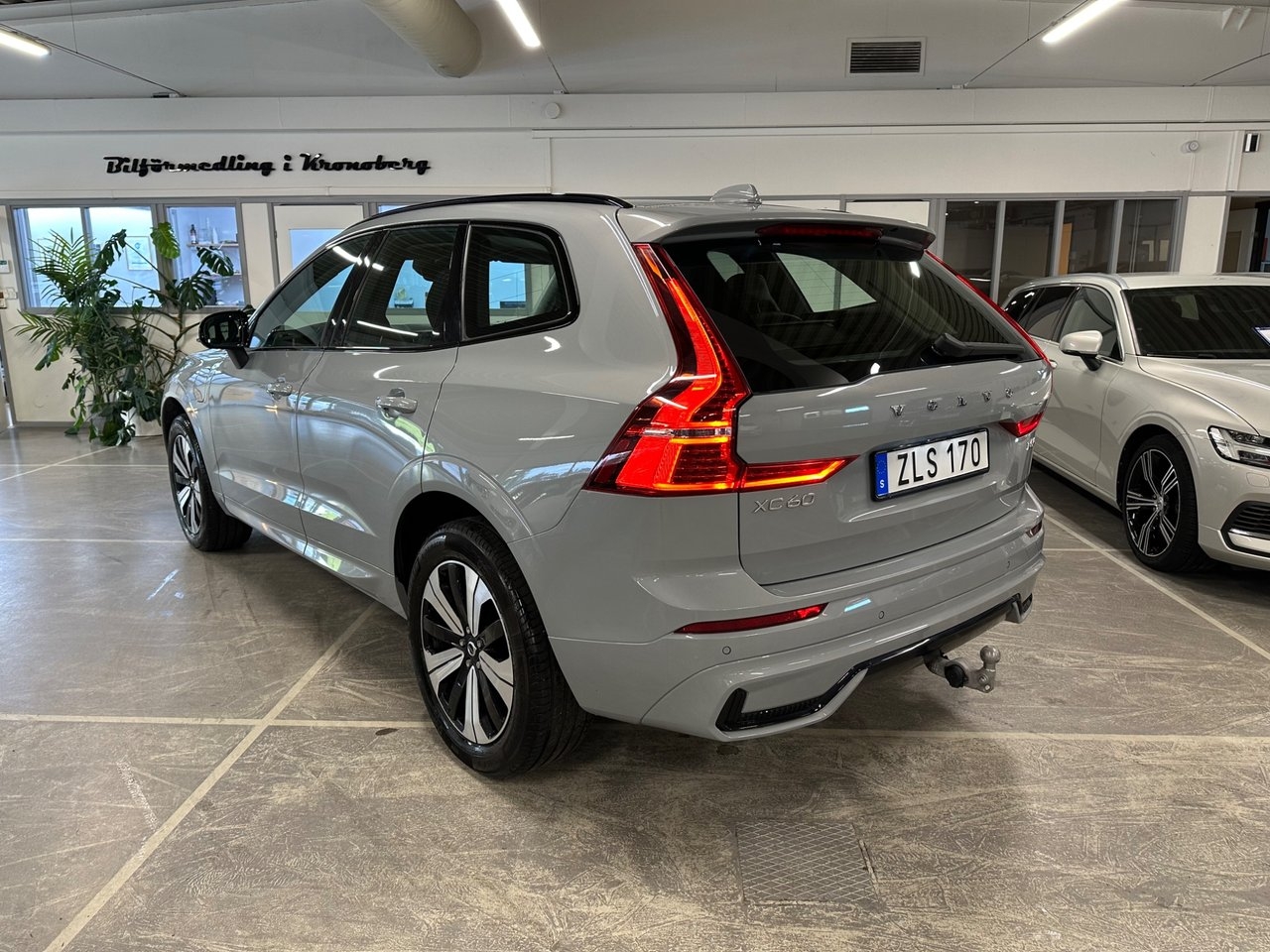 Volvo XC60 2025, bild 4/10